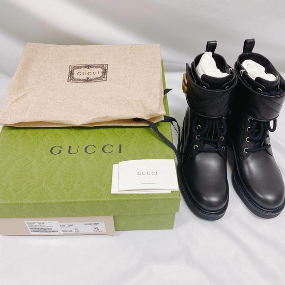 GUCCI Marmont GG logo leather boots - Picture 9 of 9